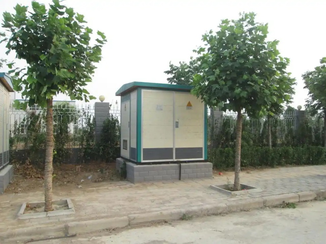 江北1000KVA欧式箱式变压器